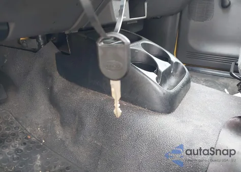 2002 Ford Ranger Edge z USA, uszkodzony, nr VIN 1FTYR11U52TA31648